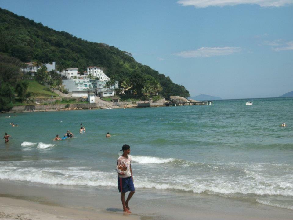 Lindo Apto Praia Martin De Sa Em Condominio Com Piscina, Estacionamento, Wi-Fi 150Mbps,Perto Do Mar!!! Карагуататуба Екстер'єр фото